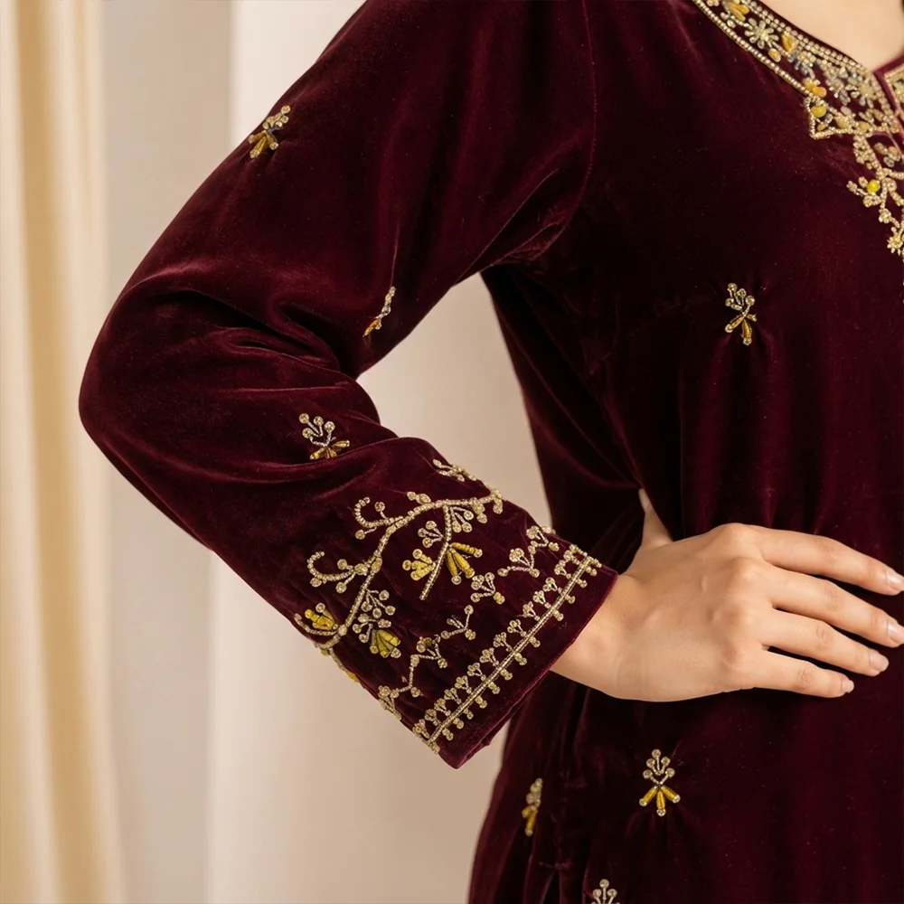 Mehroon Hand-Embellished Velvet Pakistani Suit